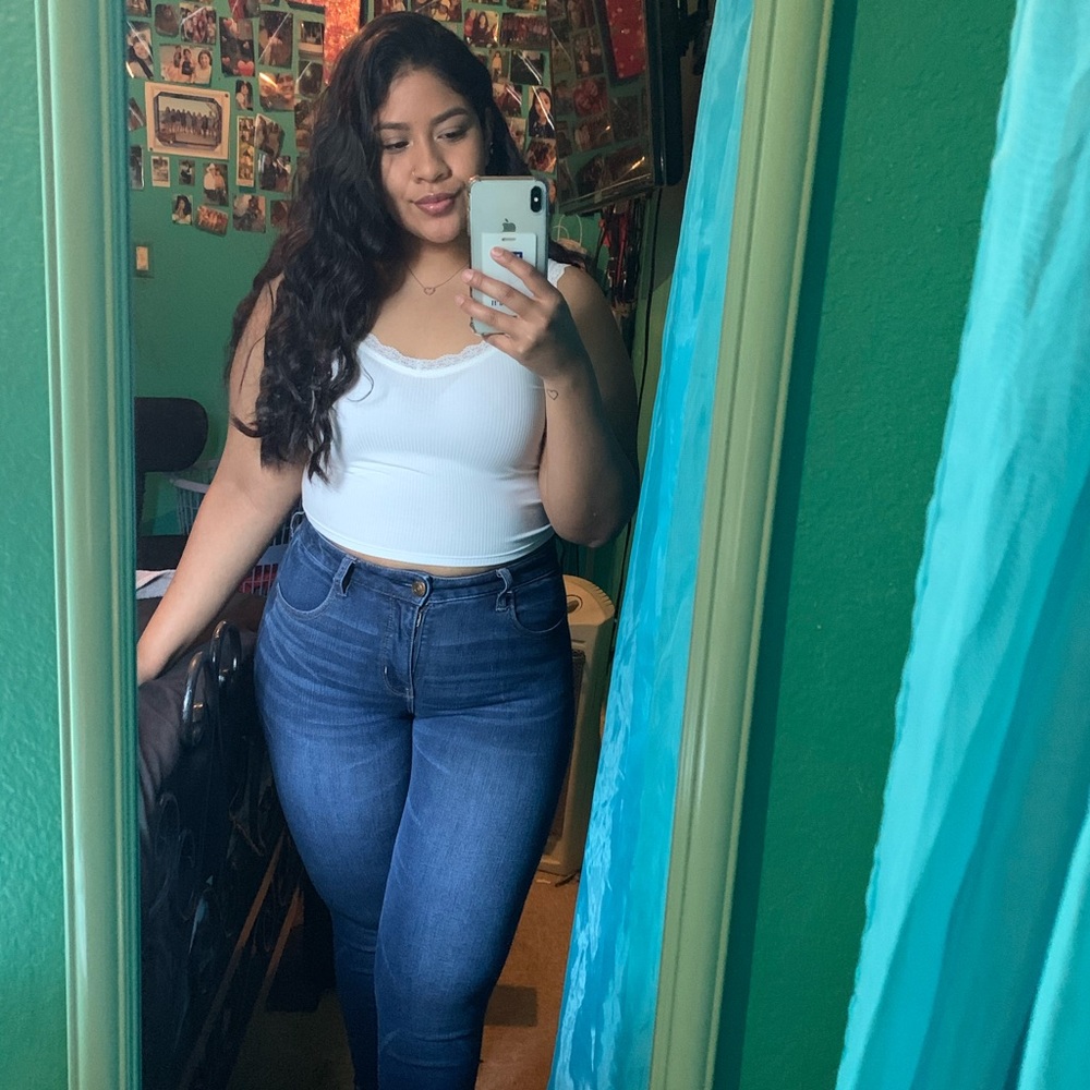 Meet your Posher, Lupe